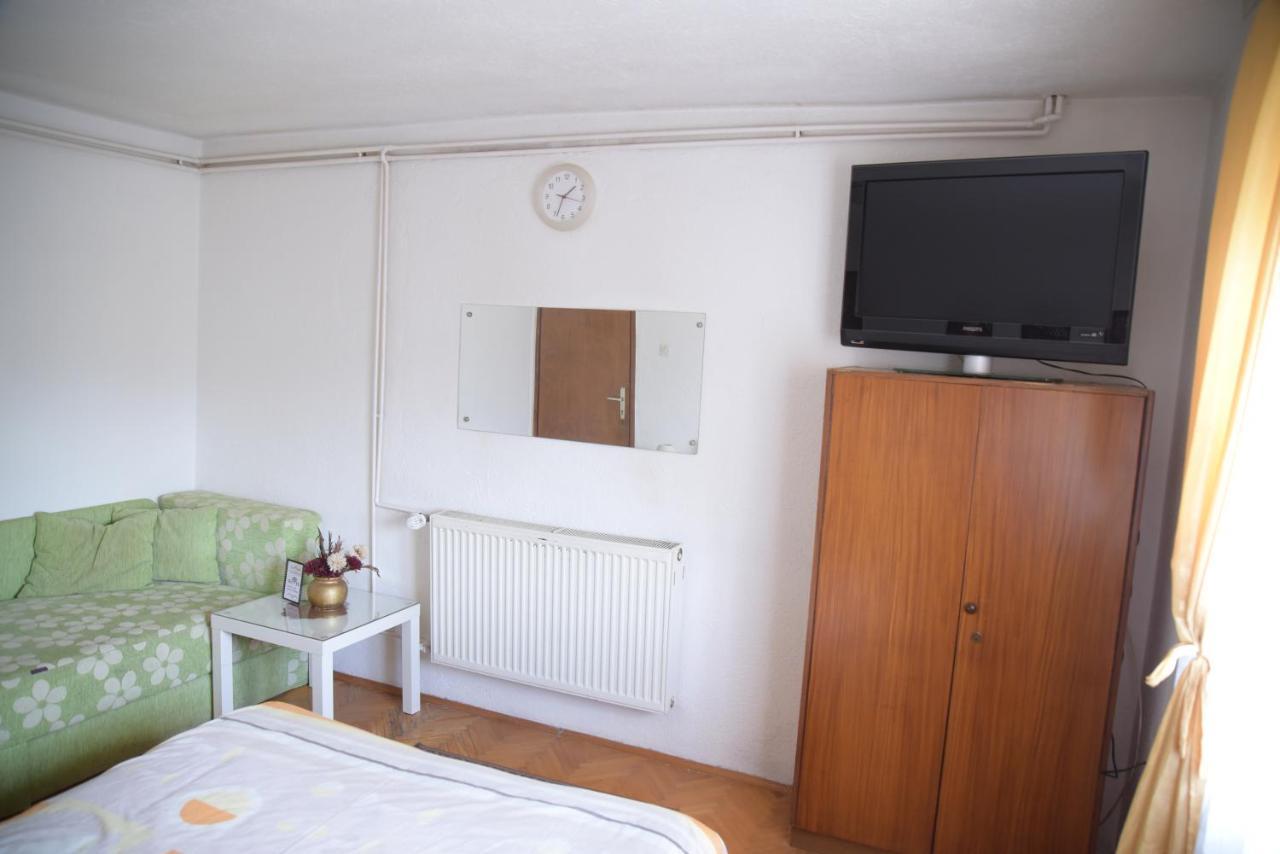Petrograd Apartment Bitola Bagian luar foto